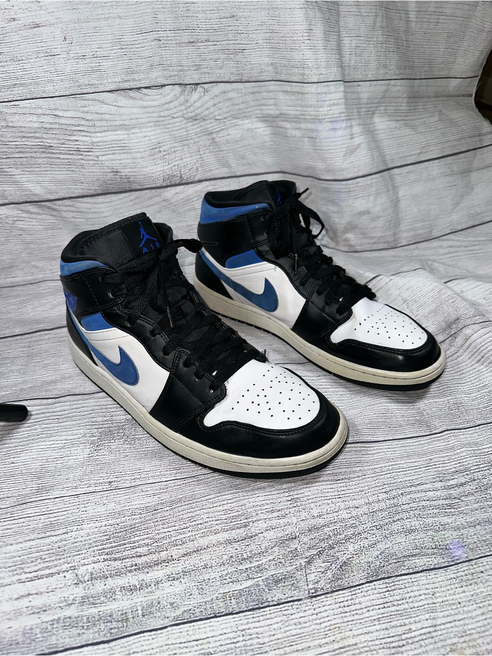 Nike Air Jordan 1 Mid Racer Blue size 12 M
